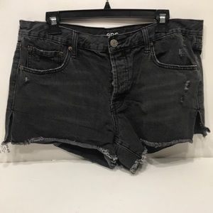🔥🔥🔥BDG MID RISE BREEZY SHORTS Size 31w